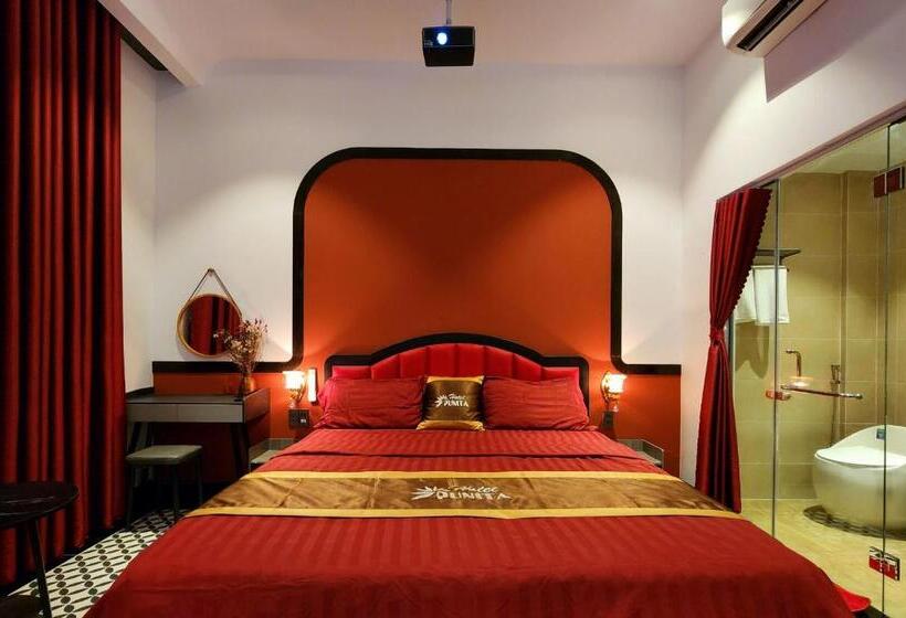 اتاق استاندارد با چشم‌انداز باغ, Punita