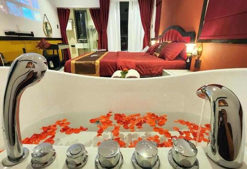 اتاق استاندارد با تخت بزرگ, Punita