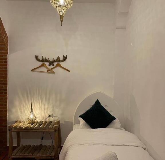 Quarto Triplo Deluxe, Riad Bab Mahruk