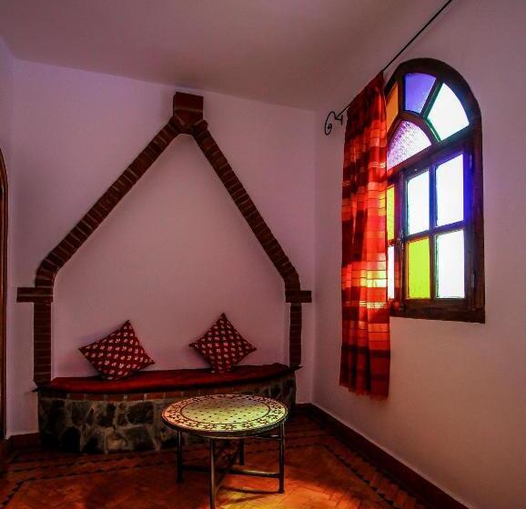 Quarto Deluxe Vista Montanha, Riad Bab Mahruk