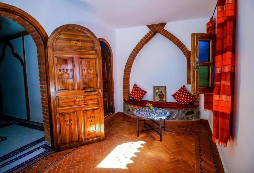 اتاق لوکس با چشم‌انداز شهر, Riad Bab Mahruk