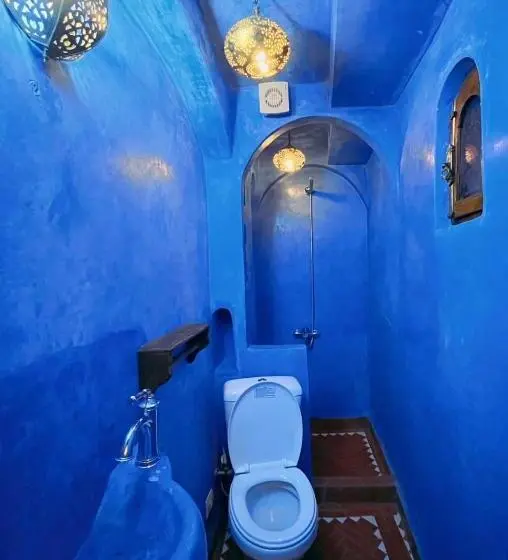 Superior Kolmen Hengen Huone, Riad Bab Mahruk
