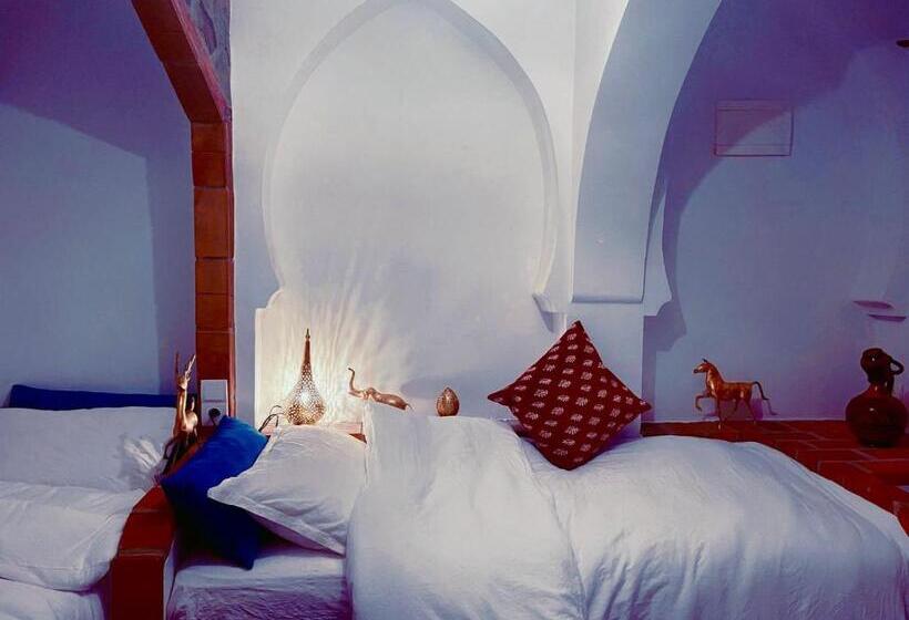 Quarto Triplo Superior, Riad Bab Mahruk
