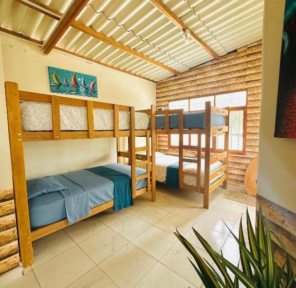 패밀리 룸, Capitan Brau S