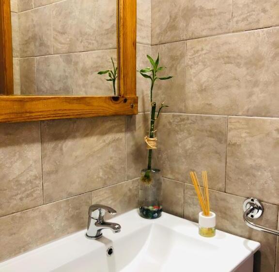 اتاق استاندارد, Quarto Com Vista Do Rio Tejo