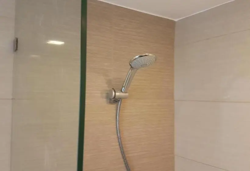 آپارتمان 1 خوابه, 11c Tower 1 Viceroy Residences Mckinley Bgc