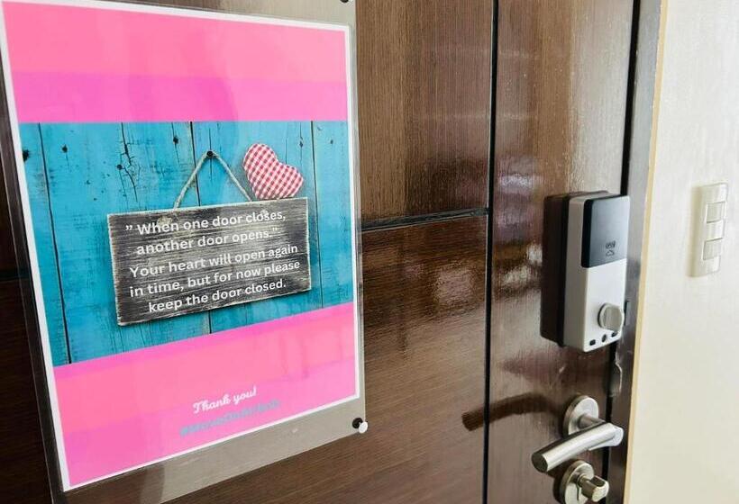 آپارتمان 1 خوابه, 11c Tower 1 Viceroy Residences Mckinley Bgc