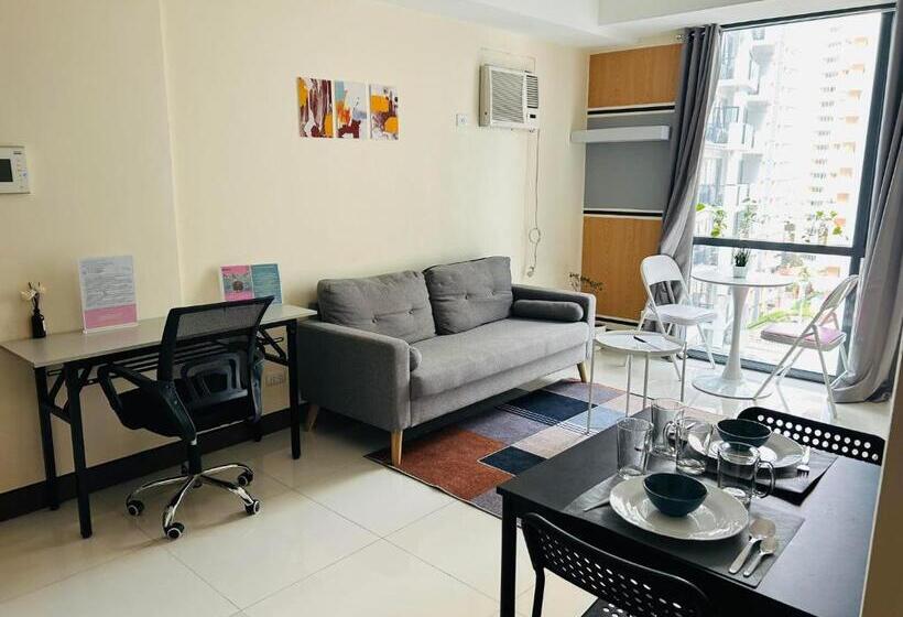 آپارتمان 1 خوابه, 11c Tower 1 Viceroy Residences Mckinley Bgc