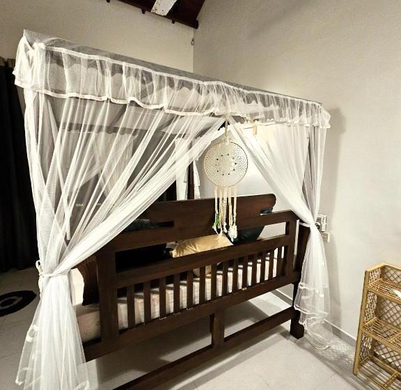 스탠다드 룸 킹사이즈 침대, Balance Beach Resort