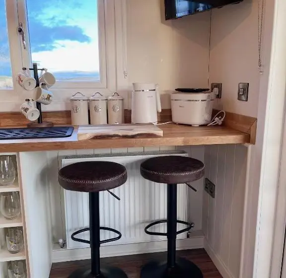 Perhebungalow, Capledrae Farmstay Shepherds Huts