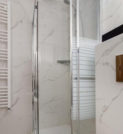 一楼标准间, Chalet Royal