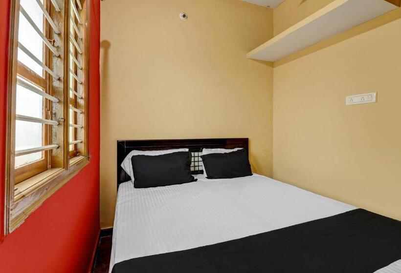 Трехместный Номер Классика, Collection O Waiterly Boarding & Lodging