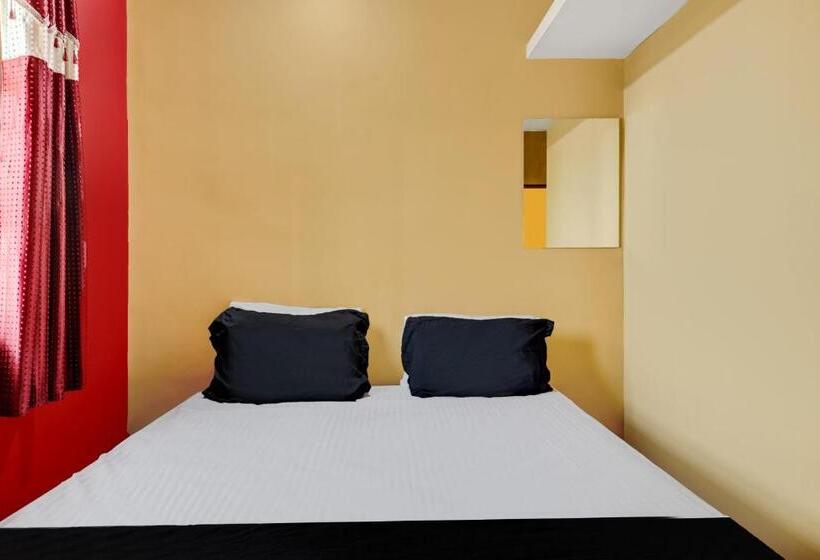 Трехместный Номер Классика, Collection O Waiterly Boarding & Lodging