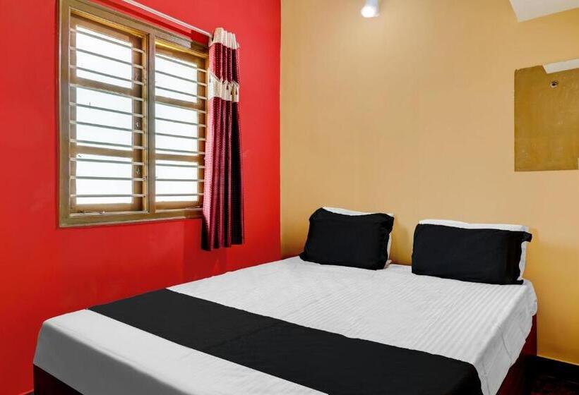 Трехместный Номер Классика, Collection O Waiterly Boarding & Lodging