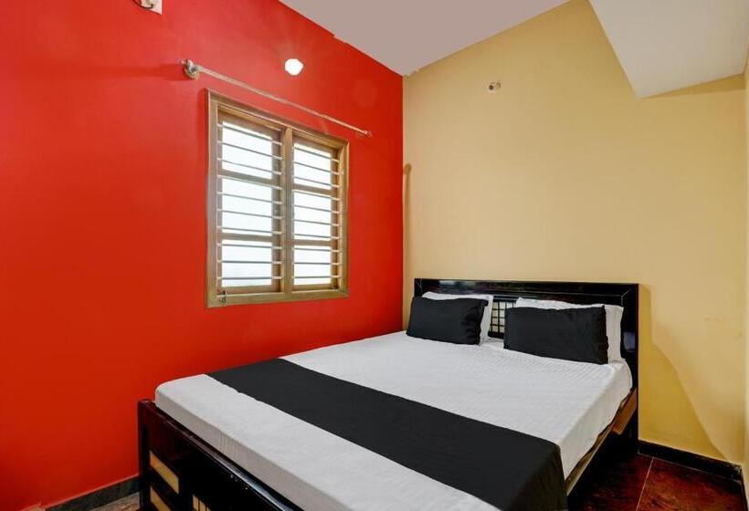 Трехместный Номер Классика, Collection O Waiterly Boarding & Lodging