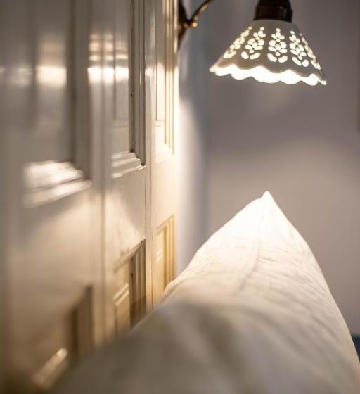 חדר סטנדרט, Graefl Major Kétútköz