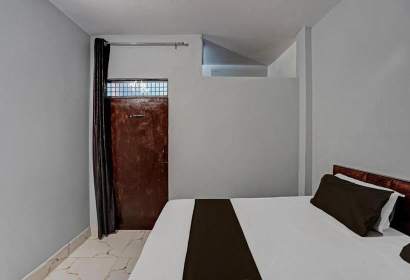 Трехместный Номер Классика, Oyo D. M. Guest House