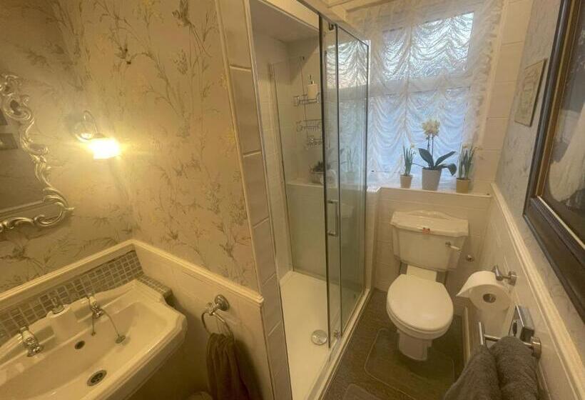 デラックスルーム, The Old Merchants House   The Vettriano Room