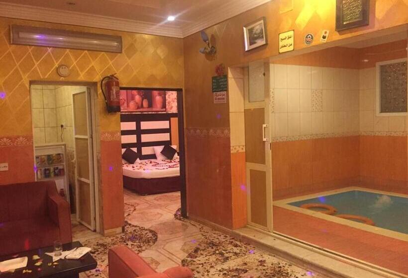 جناح, هوتيل المجاردة