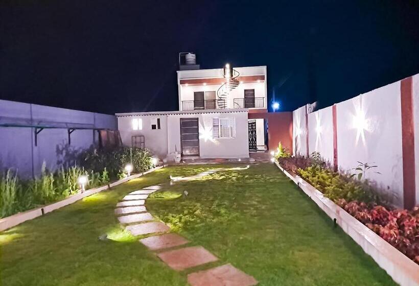 デラックスルーム, Blue Pearl