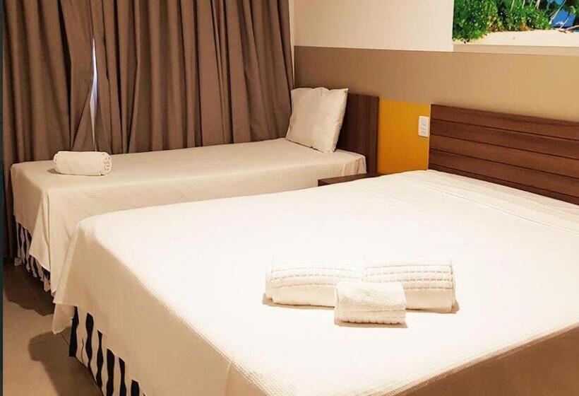 اتاق استاندارد سه نفره, Mery Alissan Correa