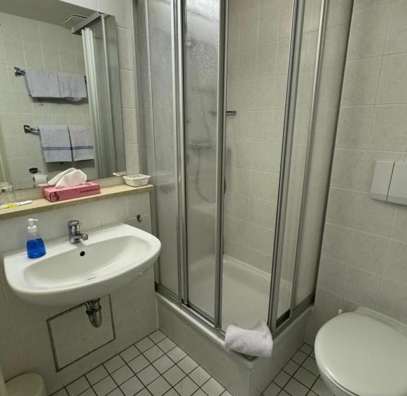 חדר יחיד בסיסי, Wallfahrtswirt