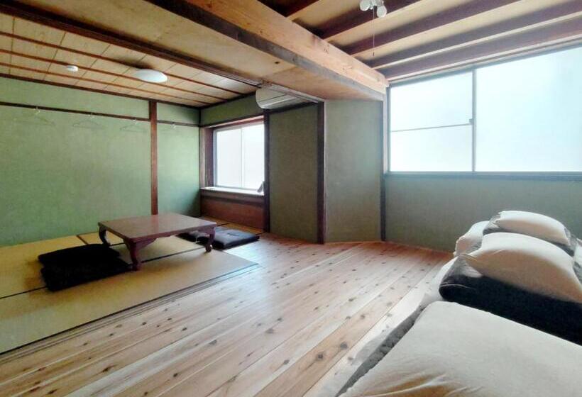 غرفة قياسية رباعية حمام مشترك, Amino Guesthouse Bench