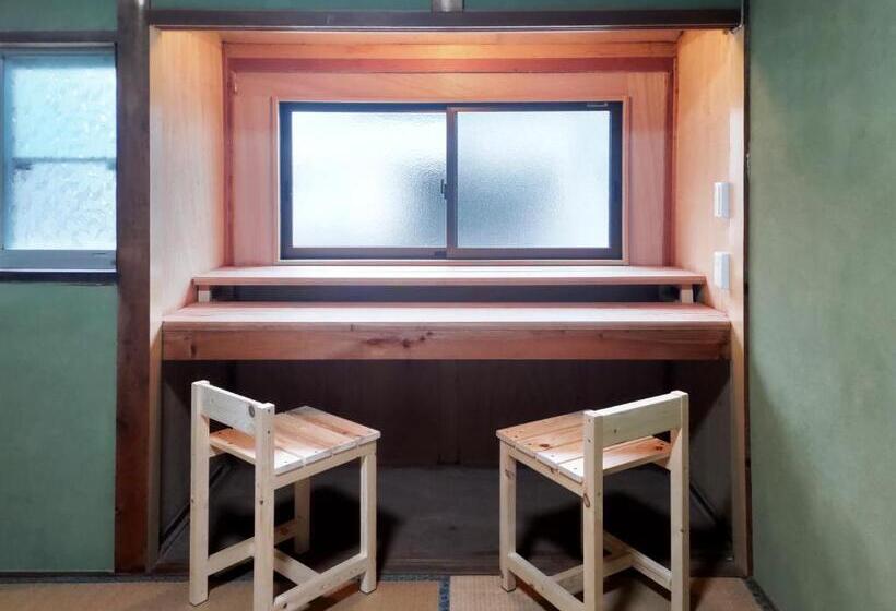 غرفة قياسية ثلاثية حمام مشترك, Amino Guesthouse Bench