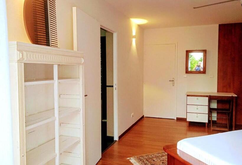 Standard room with outdoor bath, Le Vol Du Cardinal