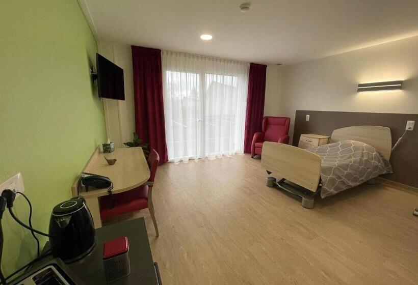 إستوديو قياسى, Relais Les Rives Du Lac