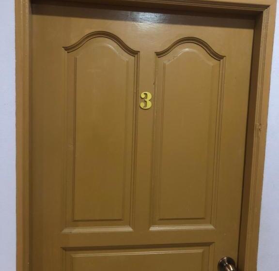 חדר סטנדרט חדר אמבטיה משותף, A & Z Roomstay