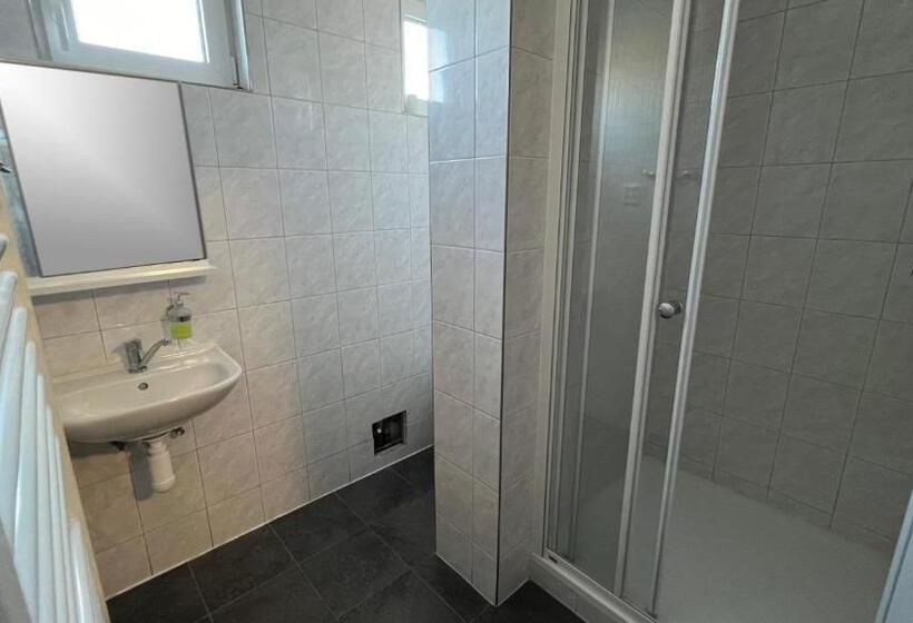 Апартаменты 1 Спальня Нижний Этаж, Apartmány Chata Samoty