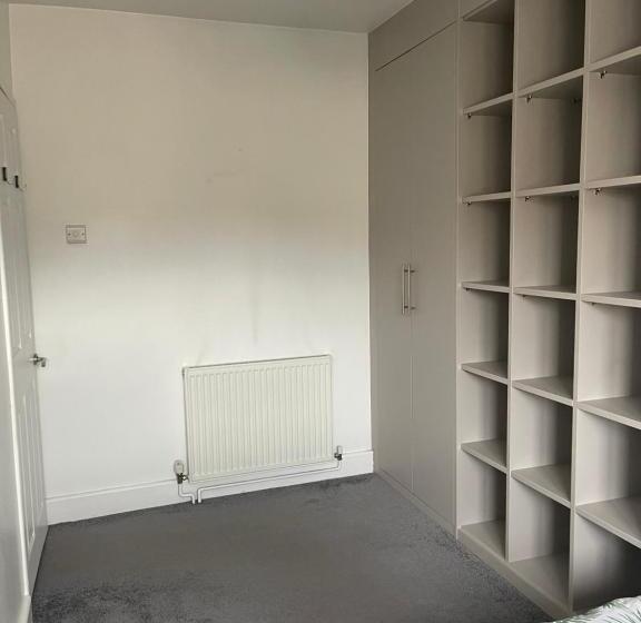 غرفة قياسية, Cityscape Executive House