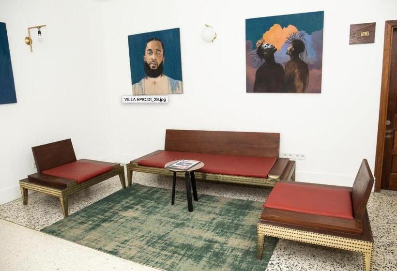 اتاق سوپریور, Lepic