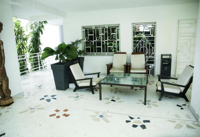 اتاق سوپریور, Lepic