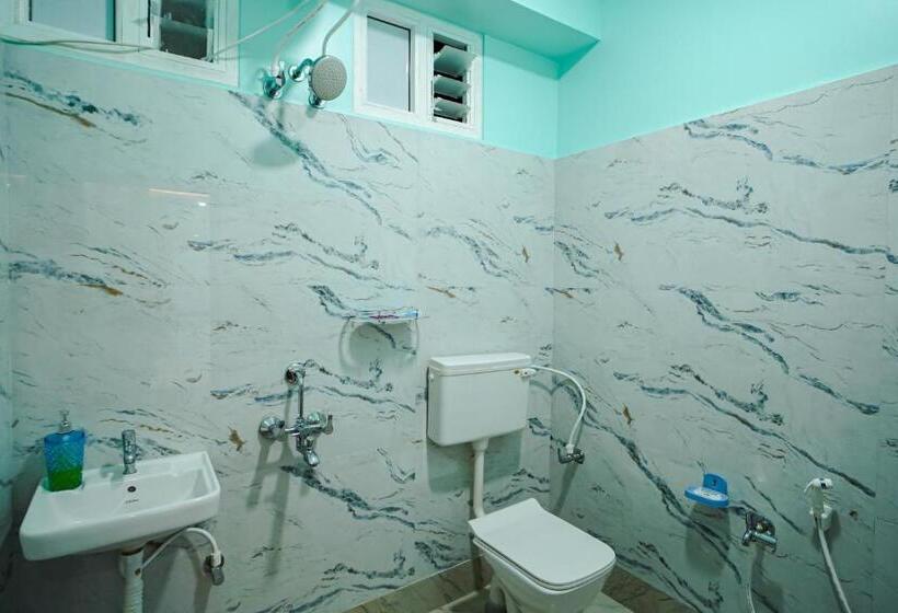 バルコニー付きデラックスルーム, River Leaf Inn Taki !! Luxurious Rooms With River Facing Private Balconies !!