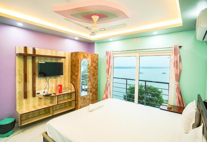 バルコニー付きデラックスルーム, River Leaf Inn Taki !! Luxurious Rooms With River Facing Private Balconies !!