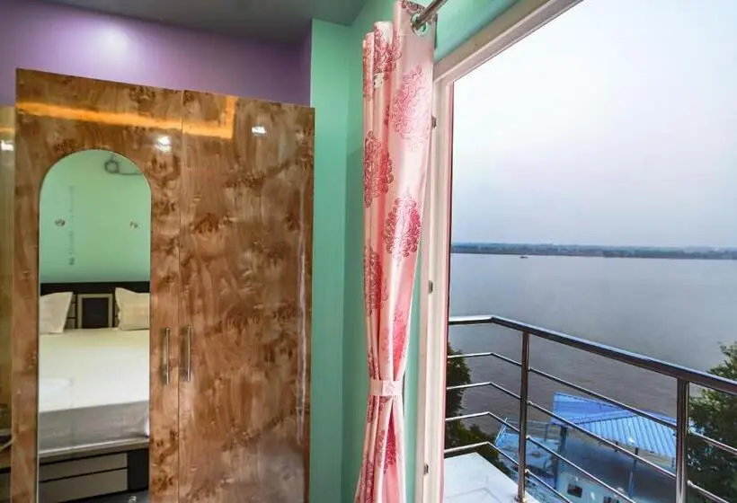 バルコニー付きデラックスルーム, River Leaf Inn Taki !! Luxurious Rooms With River Facing Private Balconies !!