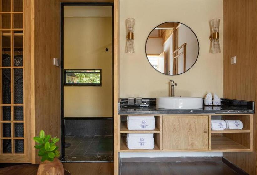 اتاق دوبلکس, Lijiang Man She   Snow Mountain View Designer B&b