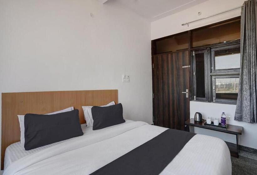 トリプルクラシックルーム, Funday, Jaipur