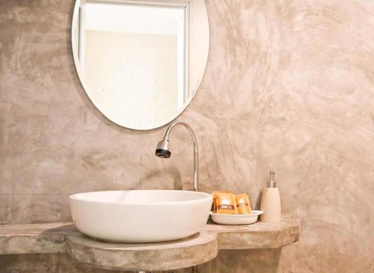 Standardrum, ทรายทองบีชรีสอร์ท