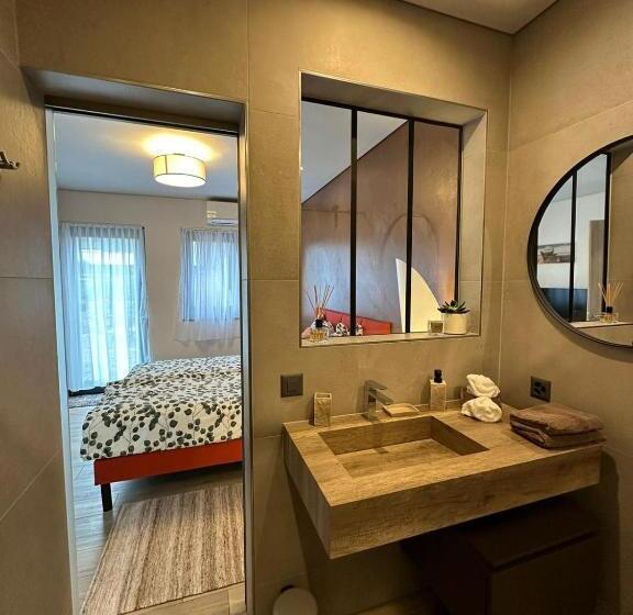 غرفة قياسية, All Eau Turquoise