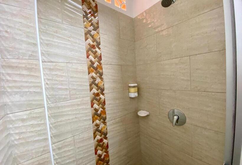 マウンテンビュースタンダードルーム, Casa Lubel