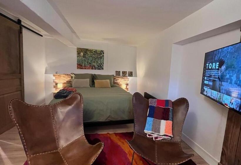 חדר סטנדרט נוף להרים, Le Moulin De Navette   La Meule