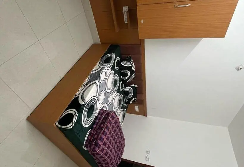 Deluxe Kolmen Hengen Huone, Monga Hotel & Paradise