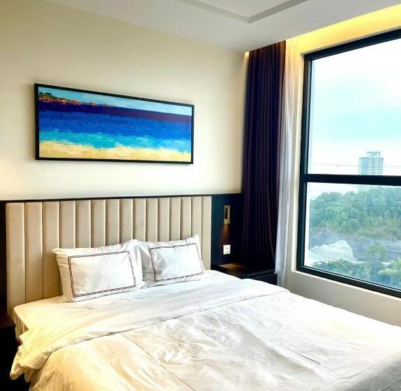 استودیوی استاندارد, Superior Suite Home, View City