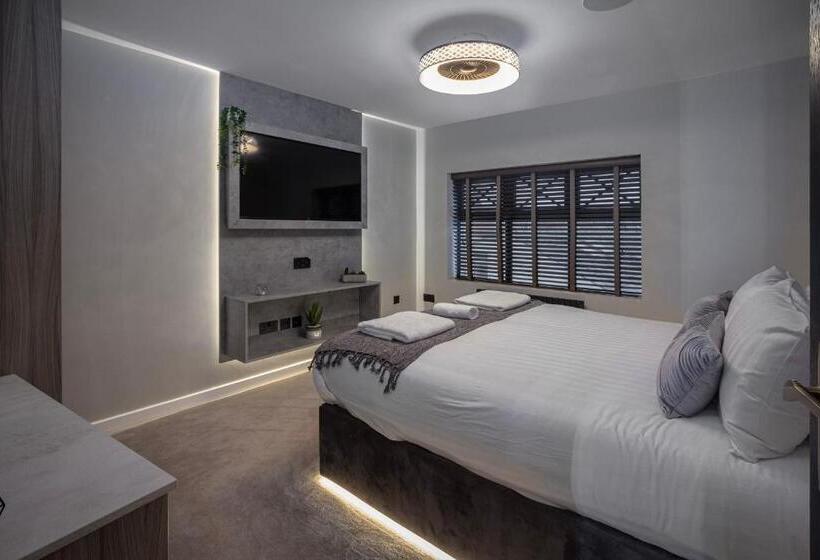 Apartament 2 Dormitoris, The Charleston