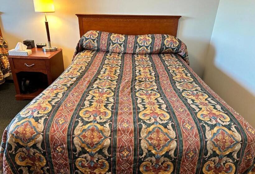 غرفة قياسية رباعية, White River Motel