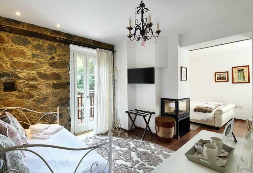 سوییت لوکس, Aristotelio Boutique