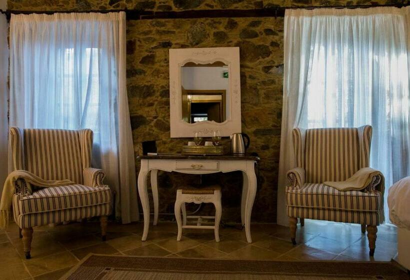 سوییت لوکس, Aristotelio Boutique